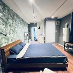 301门前仲町两分钟步行 全新宽敞公寓 两条地铁直达新宿东京上野